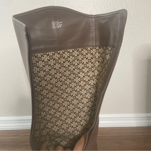 Tory Burch tan brown Leather Knee-High Boots zip up boots fall boots block heel - Picture 4 of 16